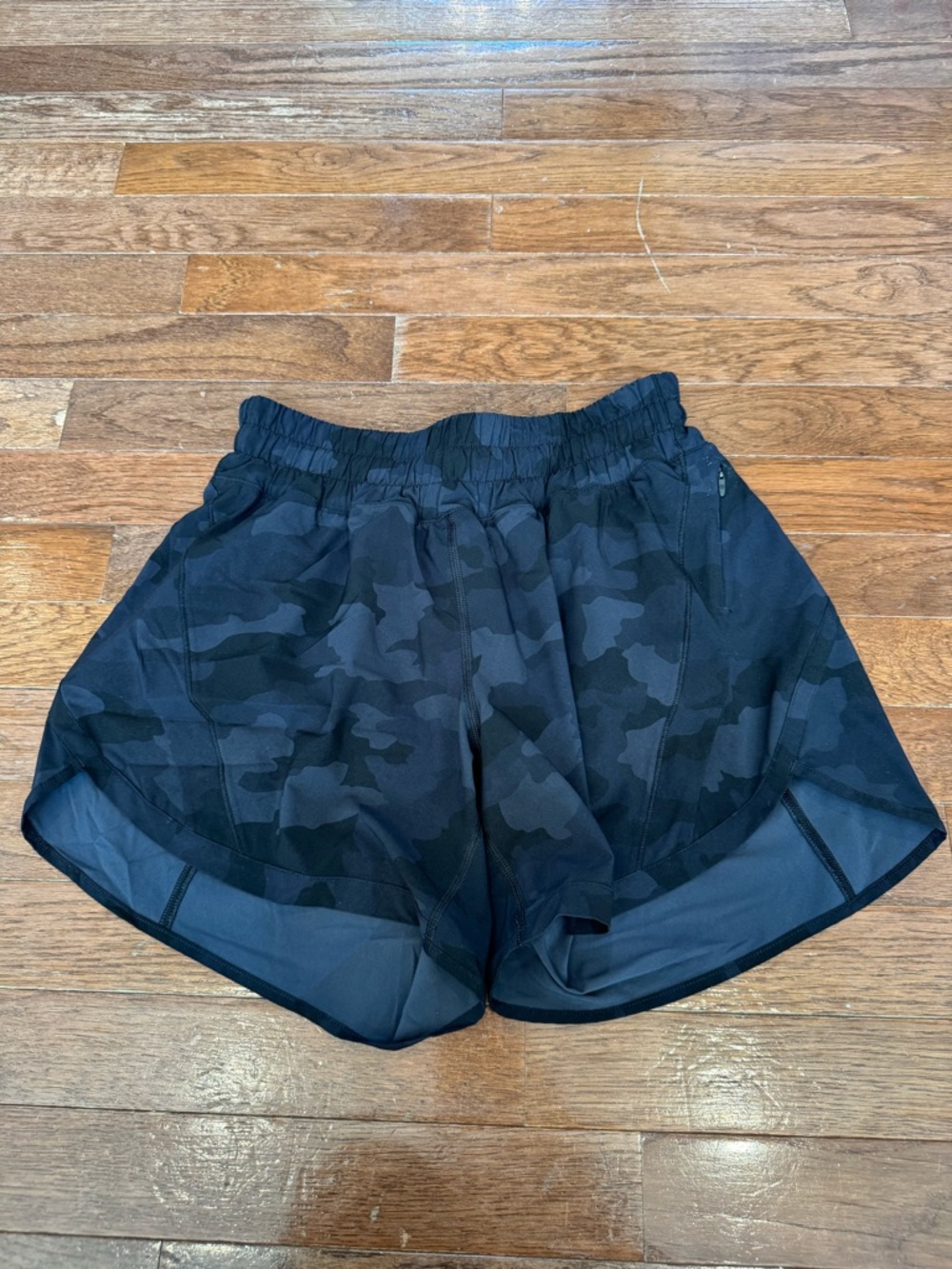 lululemon Black Camo Women's Athletic Hotty Toddy Shorts